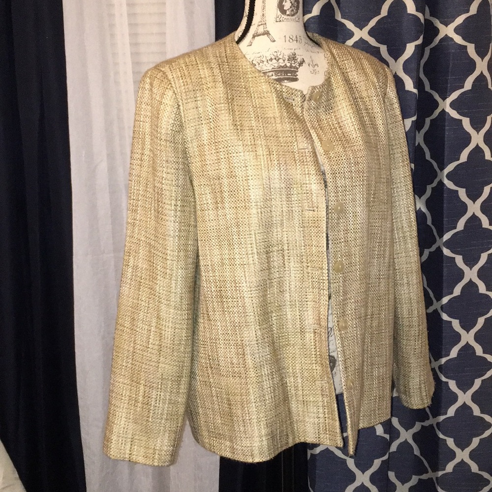 Trending collarless blazer